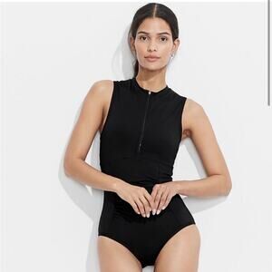 Lands End High Neck Zip Front One Piece Swimsuit with Pockets - Size 22W